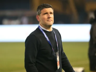 HLV Ninh Bình ‘nổ’ với trọng tài Malaysia, nhận án phạt nặng từ VFF