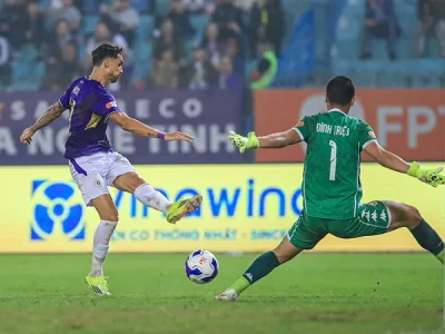 Đỗ Hoàng Hên ‘bùng nổ’ tại Hà Nội, chỉ còn một bước đến ĐT Việt Nam