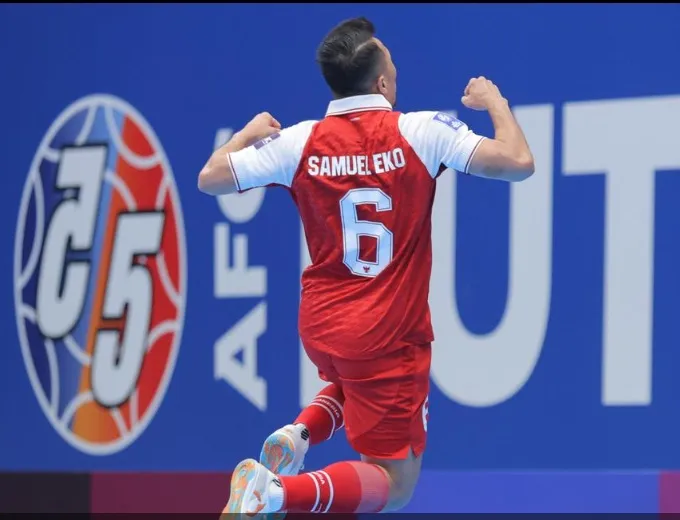 Chủ nhà Indonesia vào tứ kết