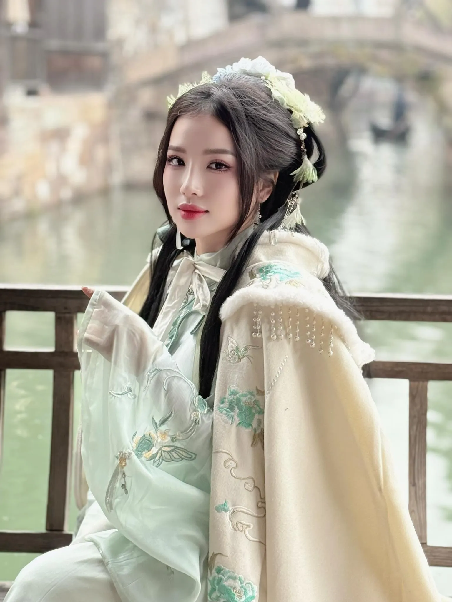 Loan Barbie phong cách thời trang