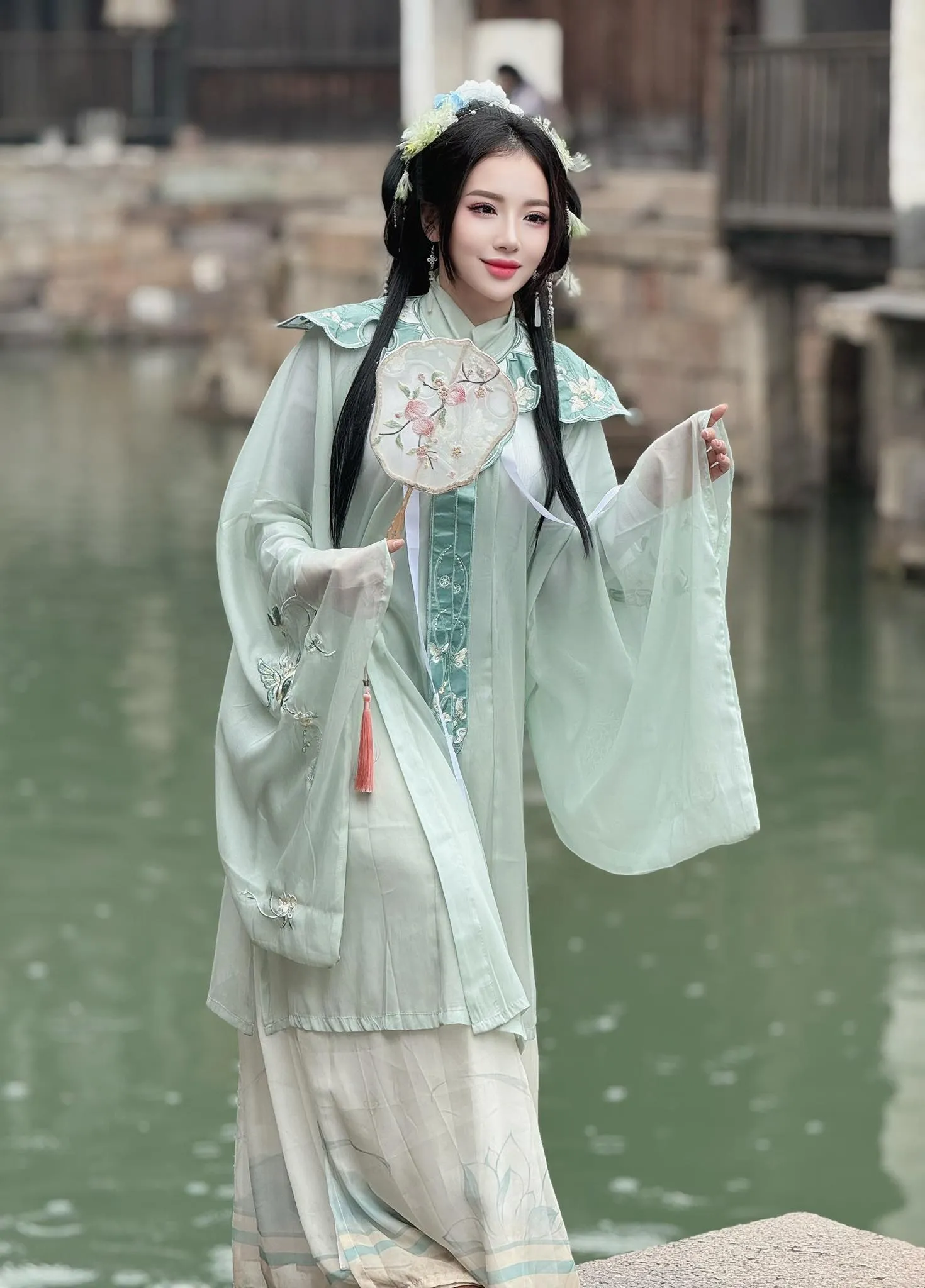 Loan Barbie thể thao